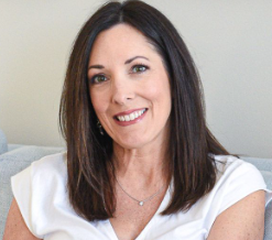 <strong>Andrea T,</strong>